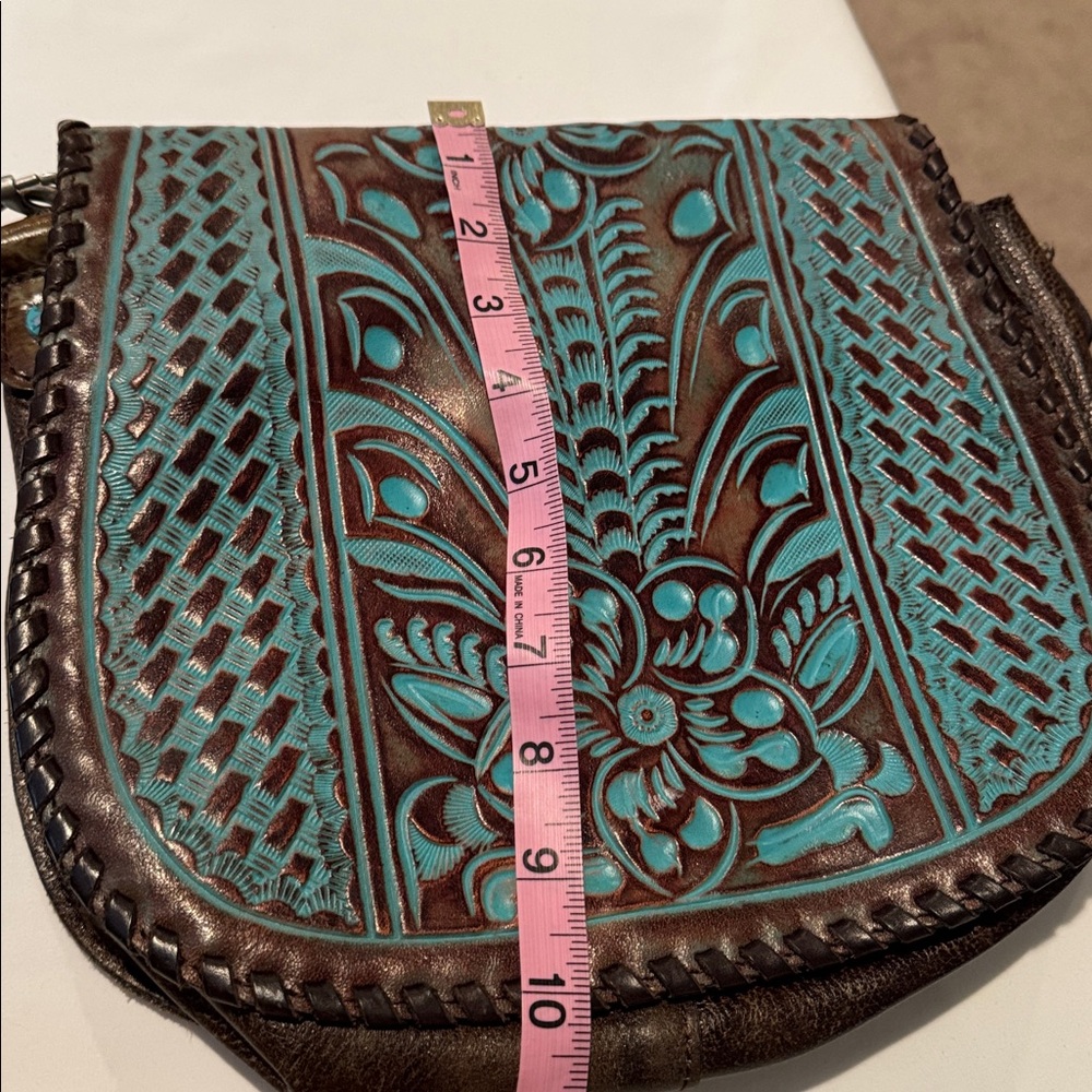 Turquoise and Brown Tooled Leather Crossbody Bag - Picture 10 of 10